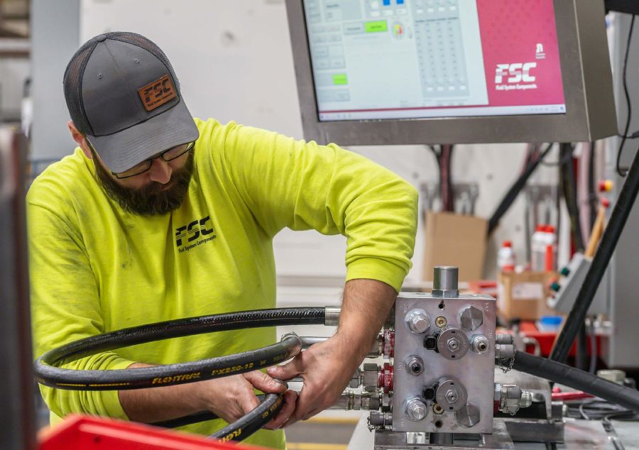 Engineered Hydraulic Solutions for Mobile Equipment